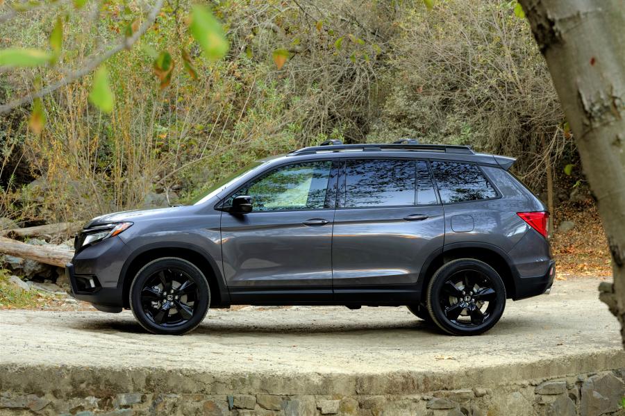  Honda Passport 2019 года  (фото 40 из 53)